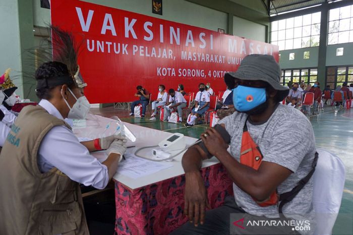 Penyakit diatasi berhasil vaksin infografik kompas Fakta Vaksinasi dan Penurunan Angka Penyakit Menular
