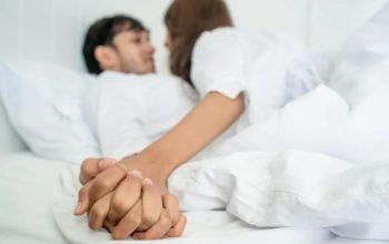 Bercinta Sehat: Posisi dan Teknik Aman untuk Pasangan