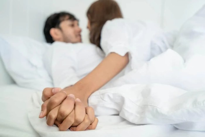 Bercinta Sehat: Posisi dan Teknik Aman untuk Pasangan