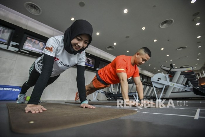 5 Latihan Gym Tanpa Peralatan di Rumah | Republika Online Cara Menjaga Kebugaran Tanpa Harus ke Gym