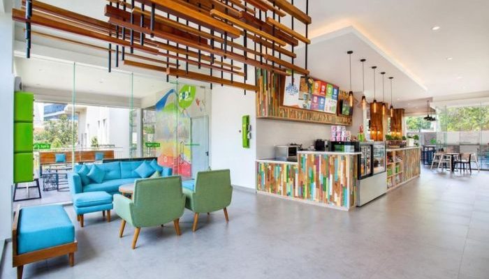 Hotel Lawas Diperbarui dengan Desain Instagramable