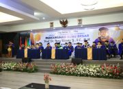 Ukrida Kukuhkan Prof Hery Winoto Sebagai Guru Besar FEB