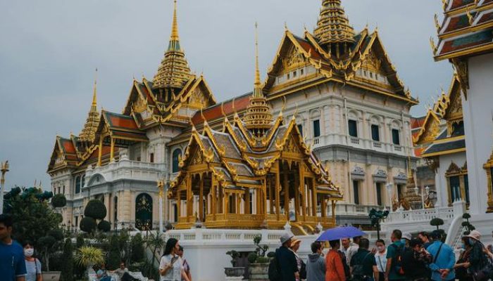 Liburan ke Luar Negeri dengan Budget Terbatas? 7 Negara Ini Layak Jadi Pilihan