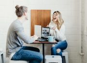 Jatuh Cinta Cepat Namun Cinta Sejati Memerlukan Waktu