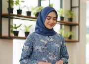 7 Model Gamis Batik Dobby yang Anggun dan Memukau di 2025