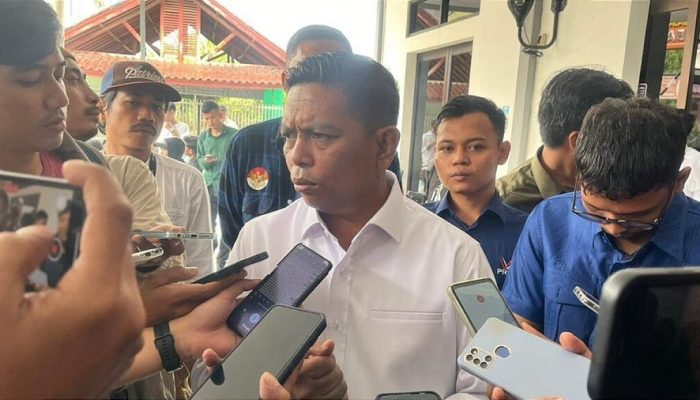 Riwayat Pendidikan Gubernur Banten Cabut Status Nonaktif Kepala SMAN 1 Cimarga