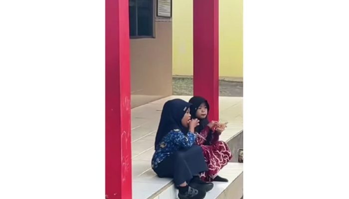 Viral Bocil SD Cosplay Batik PPPK di Hari Batik, Netizen Kalahkan Gurunya