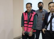 Istri Ragukan Penetapan Tersangka: Yakin Pada Integritas Suami