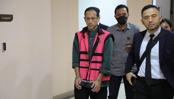 Istri Ragukan Penetapan Tersangka: Yakin Pada Integritas Suami