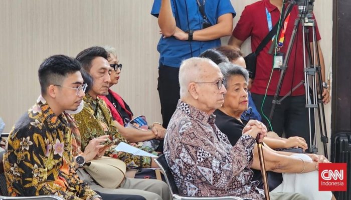 Orang Tua Sedih Nadiem Tersangka Yakin Bebas Melalui Praperadilan