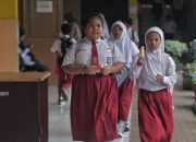 Pengukuran Berat dan Tinggi Badan Siswa Penerima MBG Tiap 6 Bulan