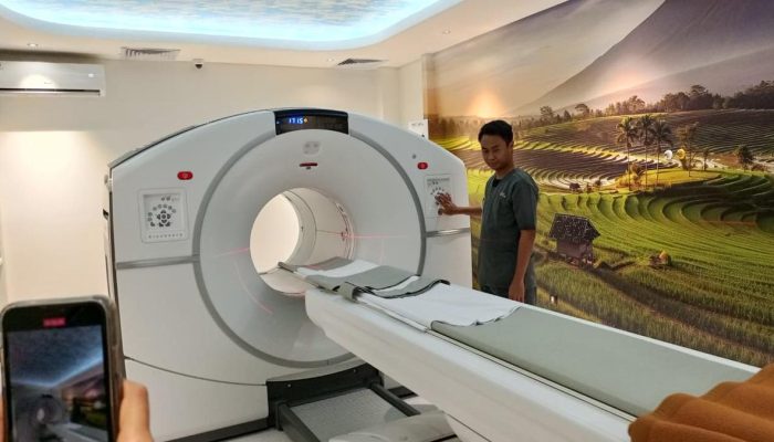 Periksa Kanker dengan MRI atau PET Scan Kenali Perbedaannya