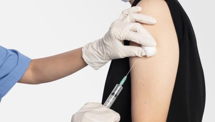 Inggris Ajak Kelompok Berisiko Lakukan Vaksinasi Mpox