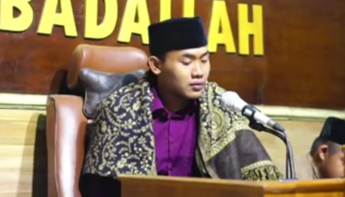 Riwayat Pendidikan dan Profil Gus Elham Viral karena Ciumi Anak Perempuan