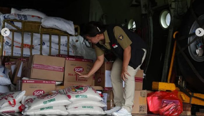 Zita Anjani Kunjungi Korban Banjir Anak Zulhas Kawal Bantuan ke Wilayah Terisolasi
