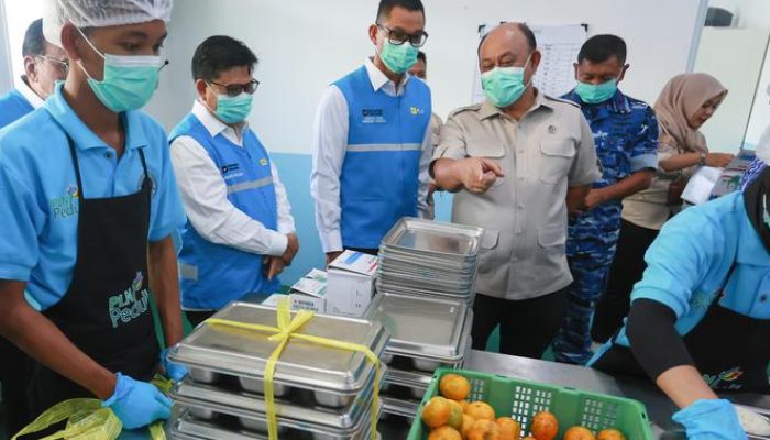 Kini Menyasar Guru, Ustaz, dan Kader Posyandu