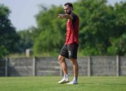 Jordi Amat Minta PSSI Memilih Pelatih Berkualitas untuk Timnas Indonesia