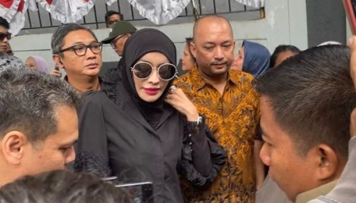 Penjelasan Polisi tentang Doktif yang Tak Ditahan Usai Jadi Tersangka Pencemaran Nama Baik