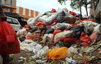 Wali Kota Tangsel Minta Maaf Sampah Belum Terangkut: Proses Bertahap