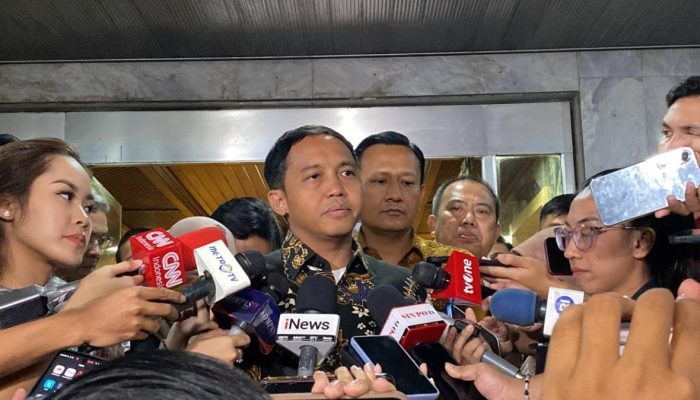 Riwayat Pendidikan Menteri Kehutanan yang Tak Pernah Terbitkan Izin Penebangan Hutan