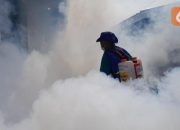 Cegah DBD, Huntara Aceh Tamiang Melakukan Fogging