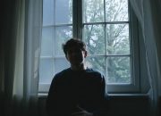 28 Juta Warga Indonesia Mengalami Masalah Kesehatan Mental, Simak 7 Kelompok Paling Rentan