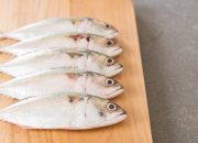 Cegah Stunting, Mahasiswa Jatim Ajak Ibu Buat Nugget dari Ikan Kembung