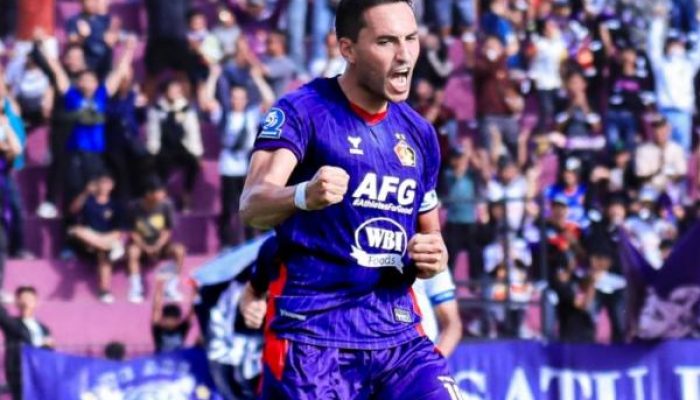 Persija Targetkan Ezra Walian, Pelatih Persib Bojan Hodak Berikan Pernyataan Mengejutkan