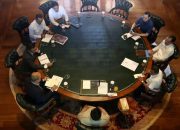 Gelar Ratas Hari Ini, Prabowo Diskusikan Pembangunan Industri Chip