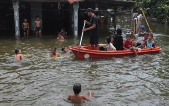 23 Hari Terendam Banjir, Aktivitas Warga Kuranji Banten Terhenti Total