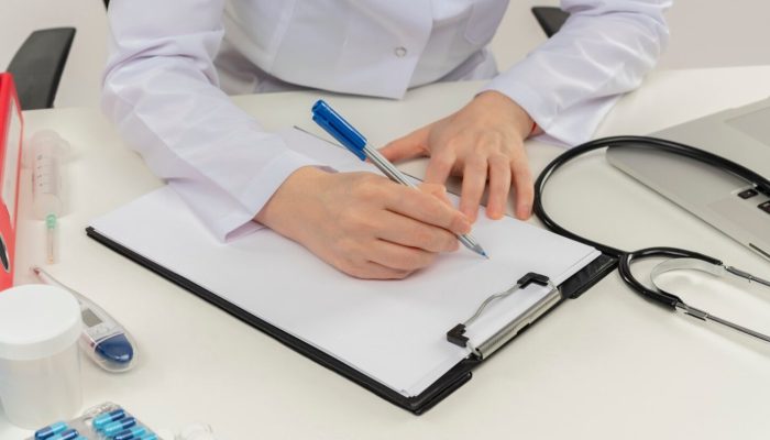 Kemandirian Kesehatan Papua Melalui Pendidikan Dokter Muda Sendiri